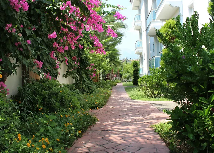 شقة تبريز أبارت كمر