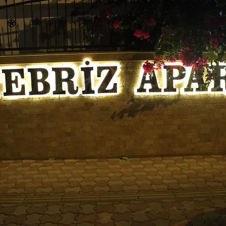 Tebriz Apartamento